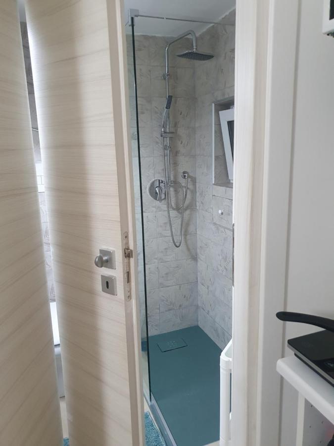 Il Re Dei Sogni Apartment Салерно Екстериор снимка