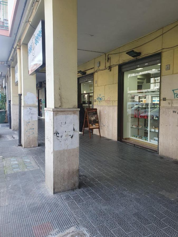 Il Re Dei Sogni Apartment Салерно Екстериор снимка